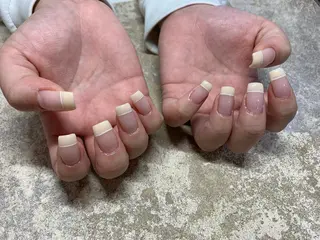 セミロング Kono Nanamiのネイルデザイン