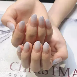 ネイル Guarendo錦糸町店所属・ガレンドウ 白澤 愛子のネイルデザイン