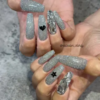 ネイル Starliy所属・~Starliy~ 三重県津市のネイルデザイン