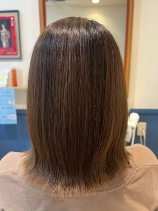 ミディアム 芦原 愛弓のヘアスタイル