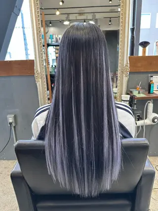 ロング 大内 志穂のヘアスタイル