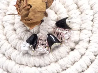 ネイル ビューティーサロン ヘゼリヒのネイルデザイン