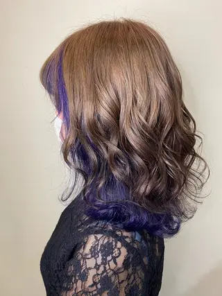 ミディアム ゆぴ☾‪/推しカラー /ハイトーンのヘアスタイル