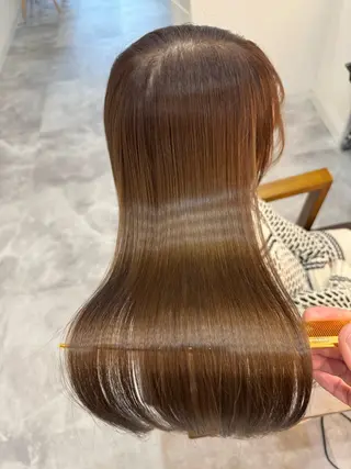 ロング 横浜関内髪質改善 re:Magoのヘアスタイル