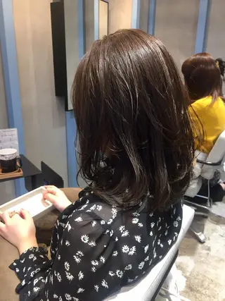 ミディアム 所渉/韓国レイヤー /ウルフカットのヘアスタイル