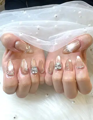ネイル クイーンズネイル銀座所属・Queeens nailのネイルデザイン