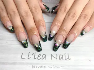 ネイル Li'leaNail AINAのネイルデザイン