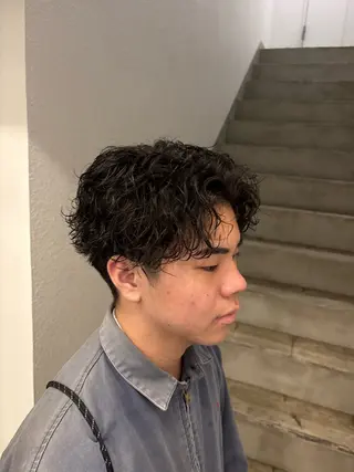 パーマ メンズ メンズハイトーン特化 てるぼうのヘアスタイル