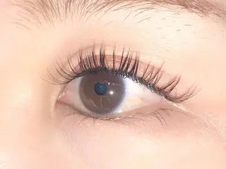 マツエク・マツパ 小関 茅里のマツエク・マツパデザイン