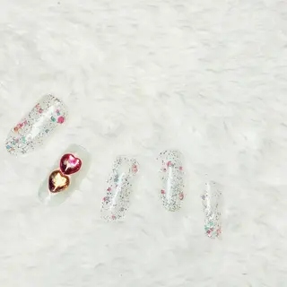 ネイル NEO Beauty Salon所属・𝐍𝐄𝐎 𝐉𝐔𝐑𝐈のネイルデザイン