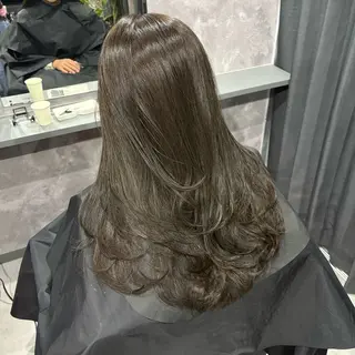 ロング カラー nameless miichiのヘアスタイル