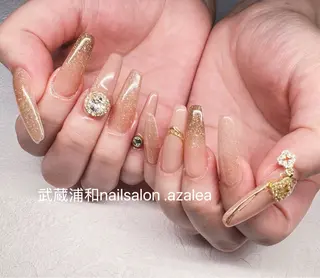 ネイル R inのネイルデザイン