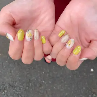 ミディアム カラー パーマ ヘアアレンジ メンズ キッズ ネイル マツエク・マツパ アイブロウ Salon Kのネイルデザイン