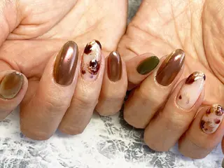 ネイル private salon TOMOMINAILs所属・TOMOMI NAILsのネイルデザイン