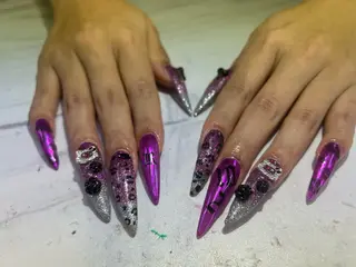 ネイル Msalon所属・渡久地 夢のネイルデザイン