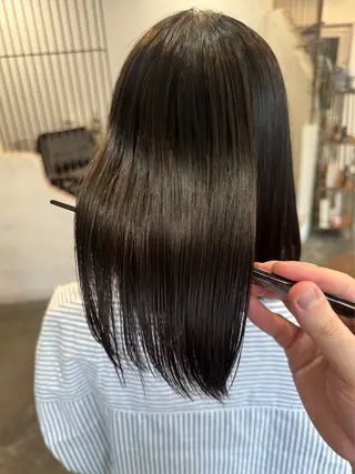 セミロング 🔆髪質改善 透明感 カラー🔆佐々木貴仁のヘアスタイル