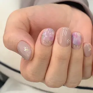 ネイル アトリエ　ミモザ所属・いまむら あかりのネイルデザイン