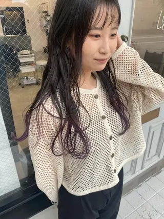 ロング BE HERE NOW N°04野々市三納店所属・イタヤ マイカのヘアスタイル