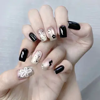 ネイル ヒナネイルサロン所属・Hina ネイルサロンのネイルデザイン