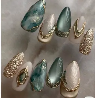 ネイル Kawaii Nail Salon所属・YURI NAIL NARITAのネイルデザイン