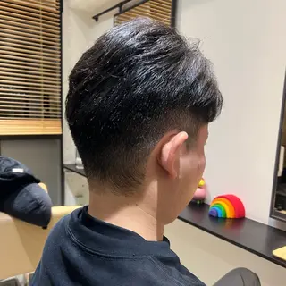 メンズ 峯田 優花のヘアスタイル