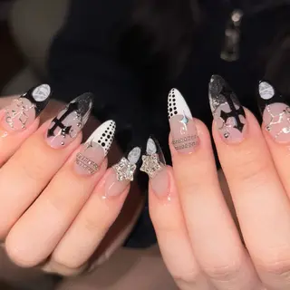 ネイル ⟡.·coco⟡.· 年始予約解放中のネイルデザイン