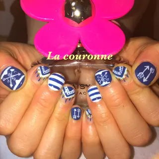 ネイル Lacouronne NATSUMIのネイルデザイン