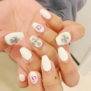 ネイル Amour baseのネイルデザイン