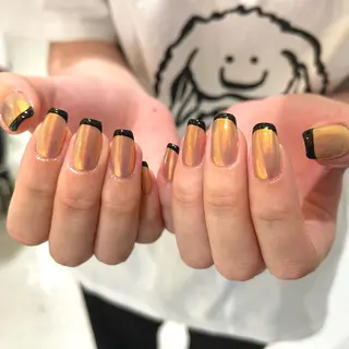 ネイル esby Loely MIZUKIのネイルデザイン