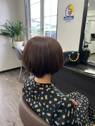 ショート カラー art house OZ所属・田中 真理のヘアスタイル