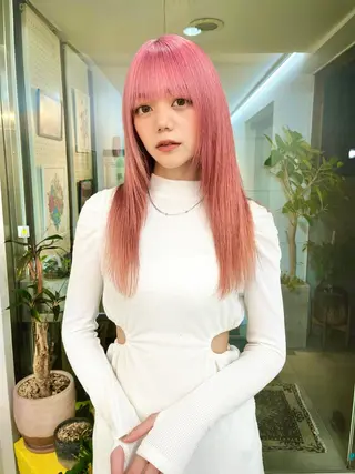 ロング ハイトーン/ ボブ/KAIのヘアスタイル