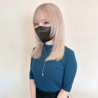 セミロング カラー Minori【ミノリ】所属・井手 孔介のヘアスタイル