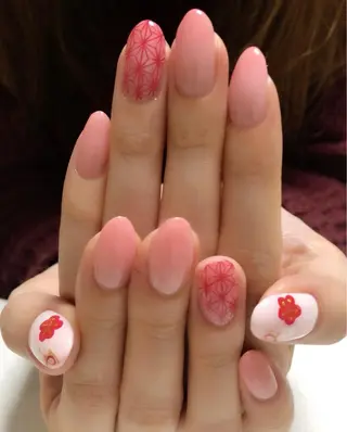 ネイル mano nella mano所属・mano nella manoのネイルデザイン