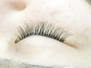 マツエク・マツパ ココ ラッシュの眉毛・アイブロウイメージ