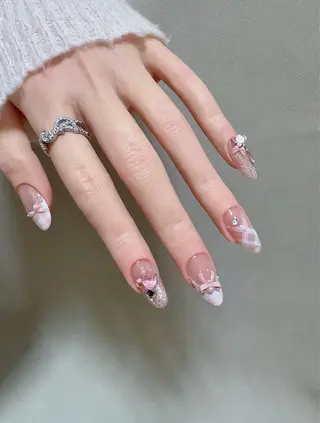 ネイル ETELUNA Nail 銀座店【パラジェル/フィルイン/チップスカルプ/マグネット/ニュアンス】所属・周 テイのネイルデザイン