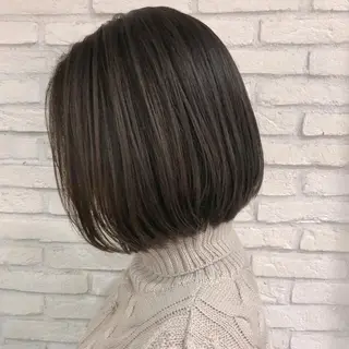 ショート カラー HAUS 片山みほのヘアスタイル