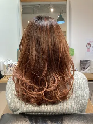 セミロング カラー en't所属・【女性指名No.1】 西口直子のヘアスタイル