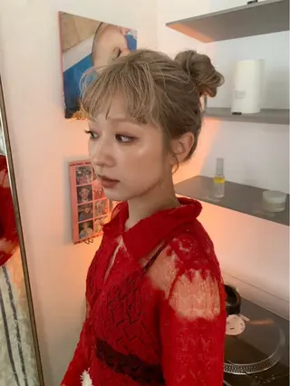 カラー hinata /ハイトーンのヘアスタイル