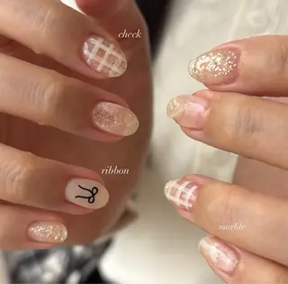 ネイル 🍓リスブラン MELのネイルデザイン