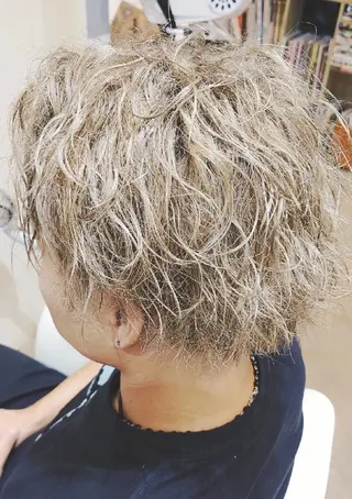 ショート メンズ パーマ カラー LAMP HAIR  ランプヘアー所属・徳永 博志のヘアスタイル