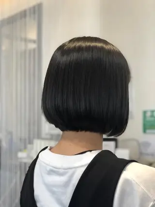 ショート 若泉 真梨のヘアスタイル