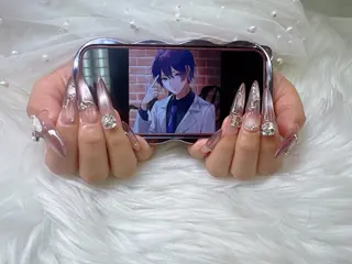 ネイル クイーンズネイル銀座所属・Queeens nailのネイルデザイン