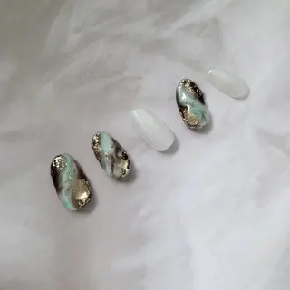 ネイル Nailsalon MagicShopのネイルデザイン