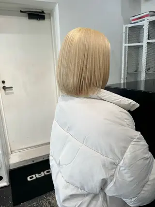 ミディアム カラー ヘアアレンジ 艶ハイトーン/ヘア アレンジAYAKAのヘアスタイル