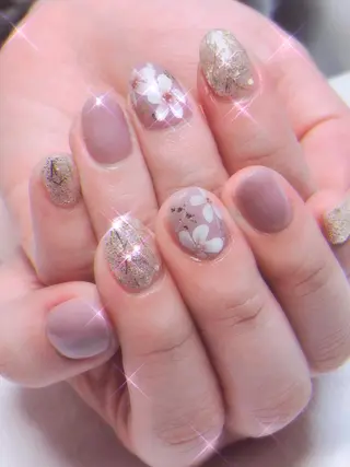 ネイル Bella  totalbeauty所属・Bella 齋藤理奈のネイルデザイン