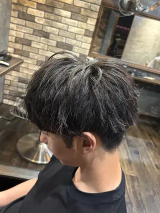 メンズ HAIR SALON M Fe's所属・透明感カラー/レイヤ ー/小谷野真緒のヘアスタイル