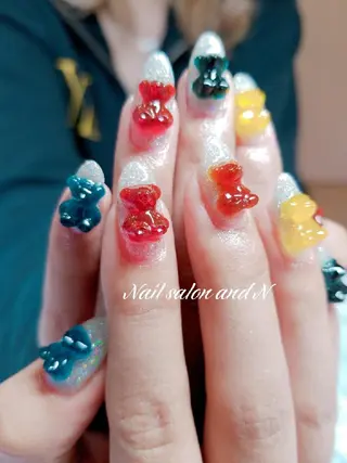 ネイル and Nのネイルデザイン