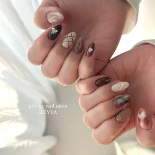ネイル REVIA nailのネイルデザイン