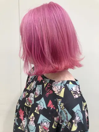 ミディアム カラー ケアブリーチ 坪井佑樹のヘアスタイル