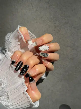 ネイル I-nailロング /ワンホン/キラキラのネイルデザイン